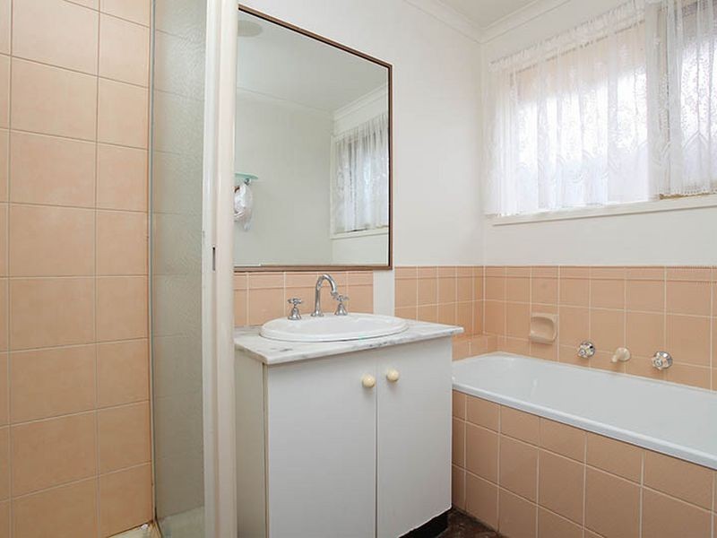 28 Regans Road, Hampton Park VIC 3976