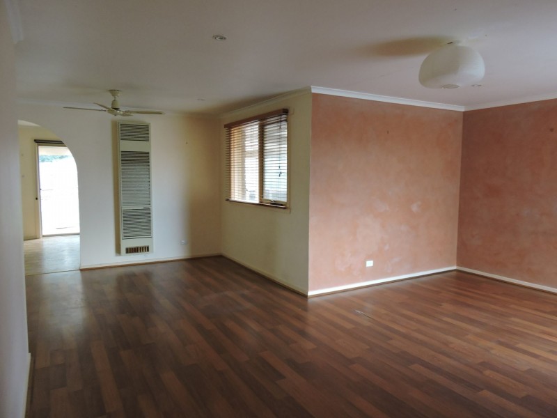 2. Skye Crescent, Endeavour Hills VIC 3802
