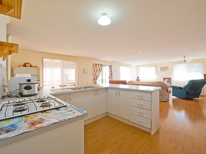 47 Ralph Crescent, Hampton Park VIC 3976