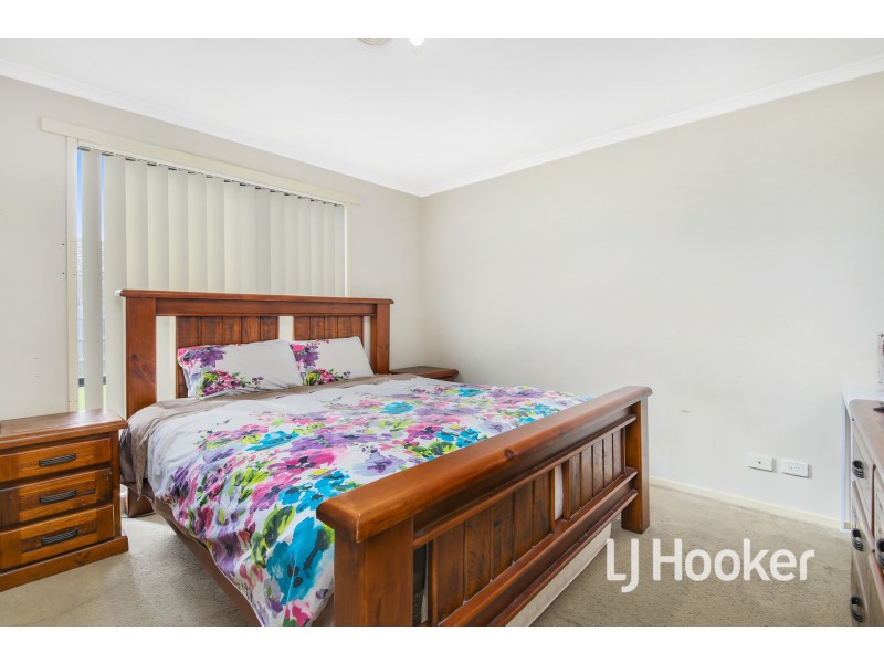 23 Domino Way, Hampton Park VIC 3976