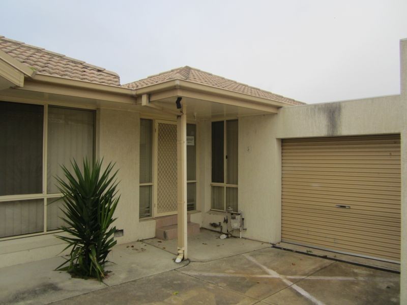 3/160 Mcfees Road, Dandenong North VIC 3175
