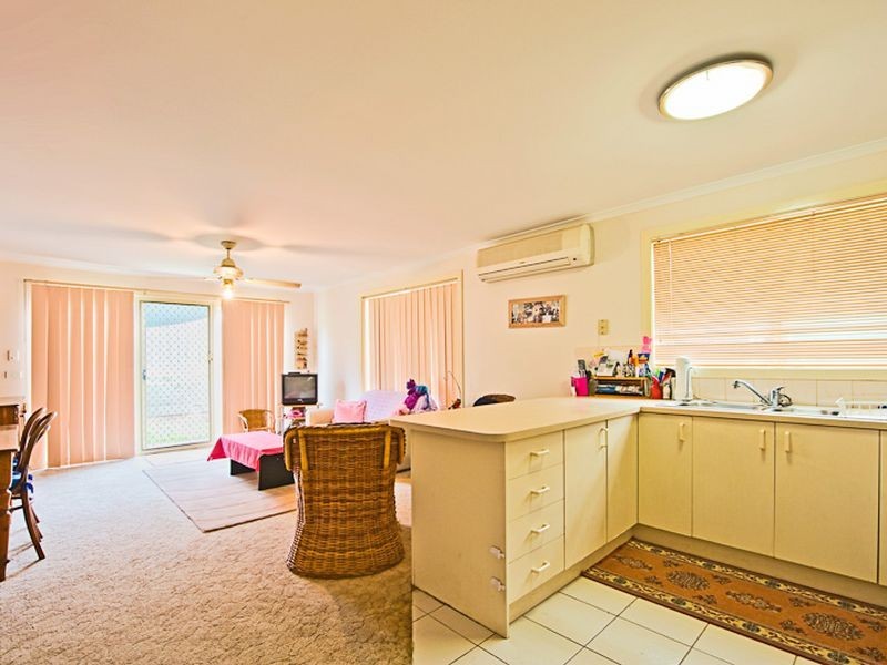 32 The Parkway, Hampton Park VIC 3976