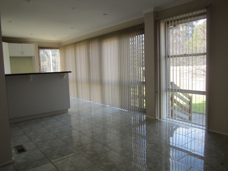 32 Green Valley Crescent, Hampton Park VIC 3976