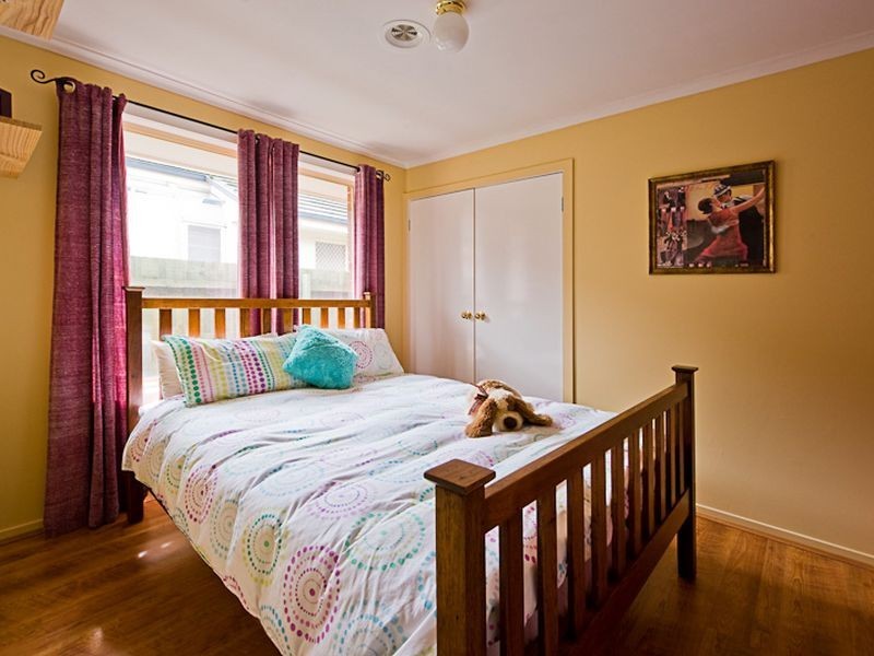 9 Amberley Park Drive, Narre Warren South VIC 3805