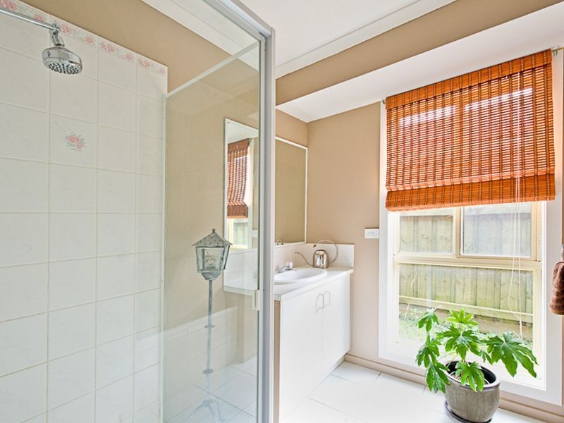 9 Amberley Park Drive, Narre Warren South VIC 3805