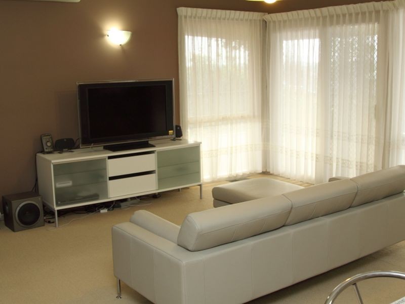 24 Michelle Drive, Hampton Park VIC 3976