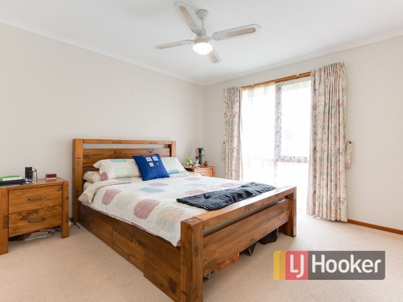 6 Ireland Avenue, Narre Warren VIC 3805