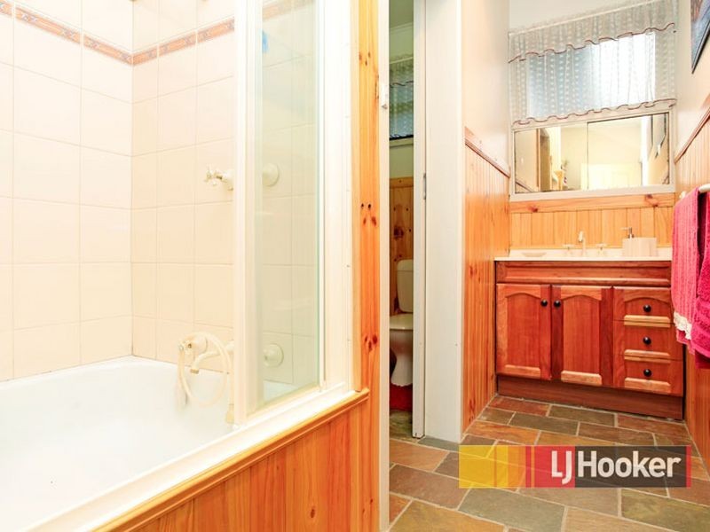 14 Bride Avenue, Hampton Park VIC 3976