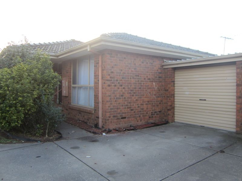 2/5 Bride Avenue, Hampton Park VIC 3976