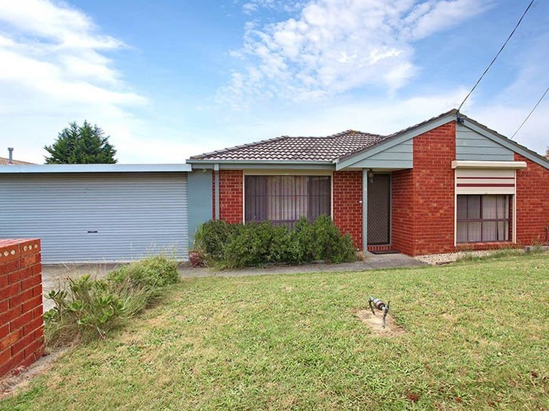 7 Medinah Rise, Hampton Park VIC 3976