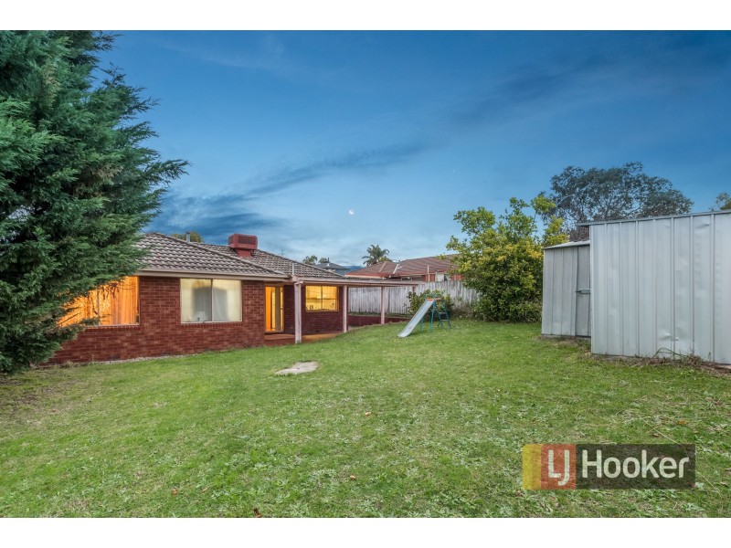 3 Cornell Place, Hampton Park VIC 3976