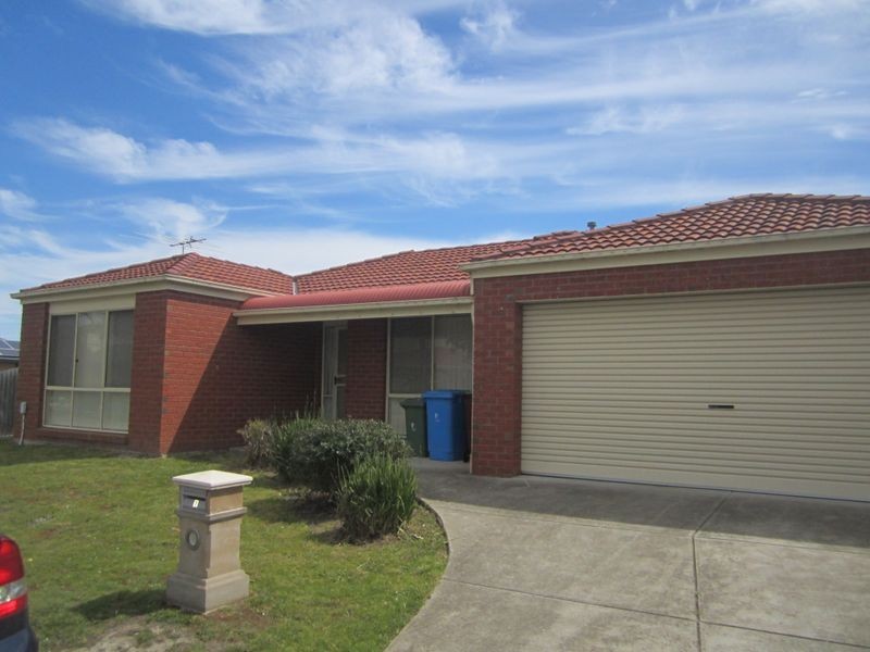 1 Sevilla Place, Hampton Park VIC 3976