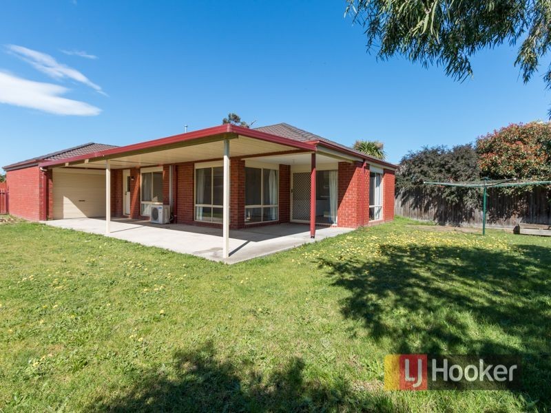 48 Cato Parkway, Lynbrook VIC 3975
