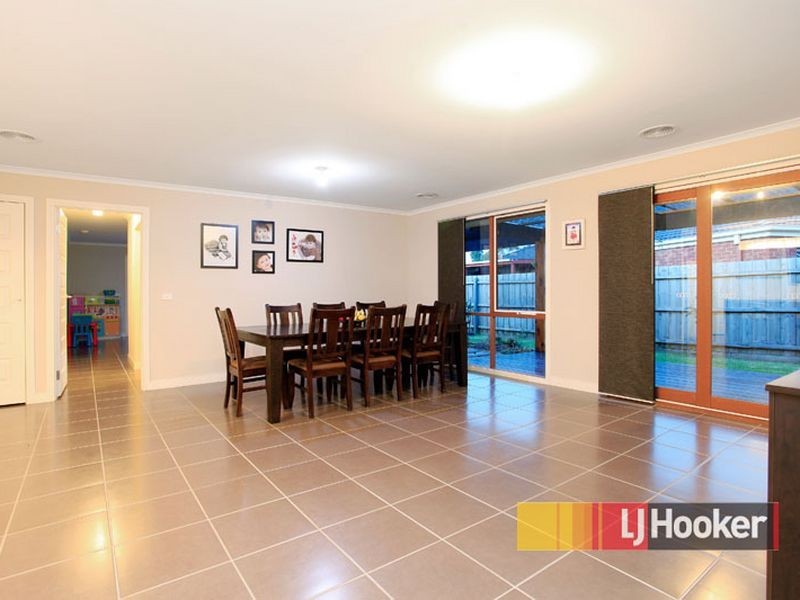 31 Tuileries Rise, Narre Warren South VIC 3805