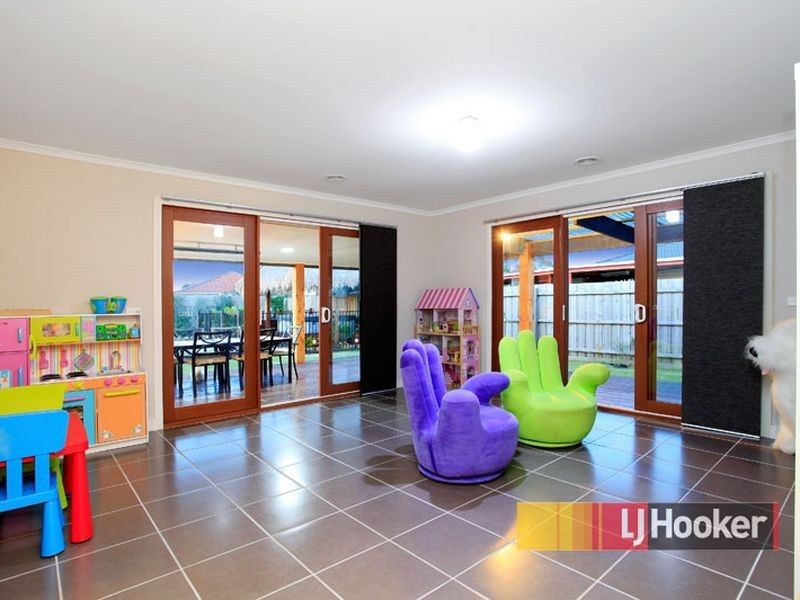31 Tuileries Rise, Narre Warren South VIC 3805
