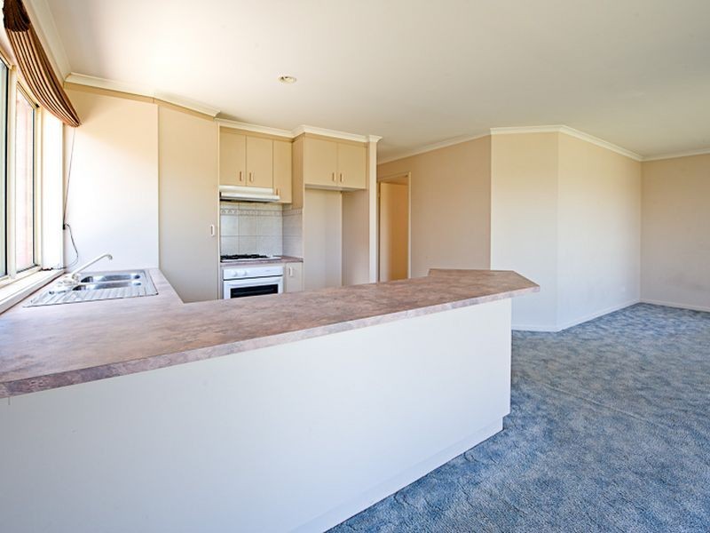 2 Stratus Court, Hampton Park VIC 3976