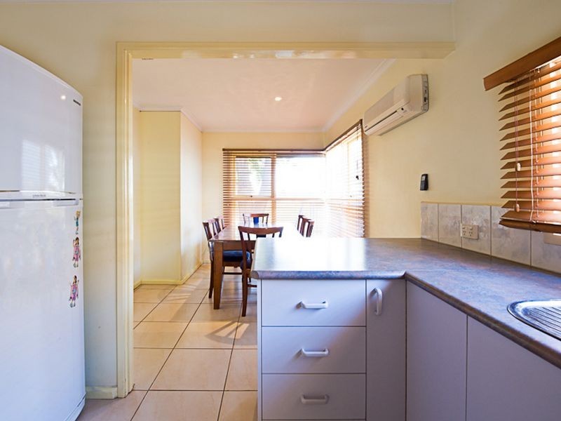 42 Pound Road, Hampton Park VIC 3976