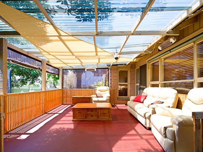 42 Pound Road, Hampton Park VIC 3976