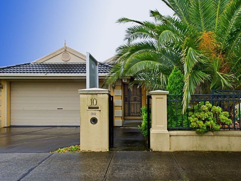 10 Yaraan Court, Hampton Park VIC 3976