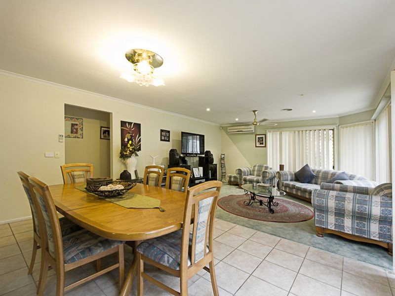 10 Yaraan Court, Hampton Park VIC 3976