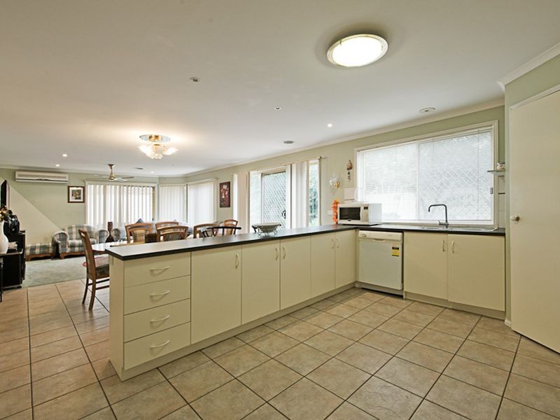 10 Yaraan Court, Hampton Park VIC 3976