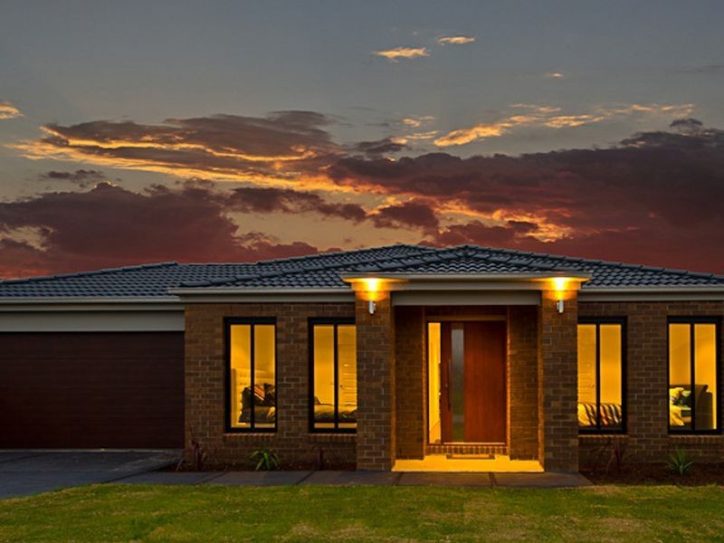 9 Bermerale Court, Berwick VIC 3806