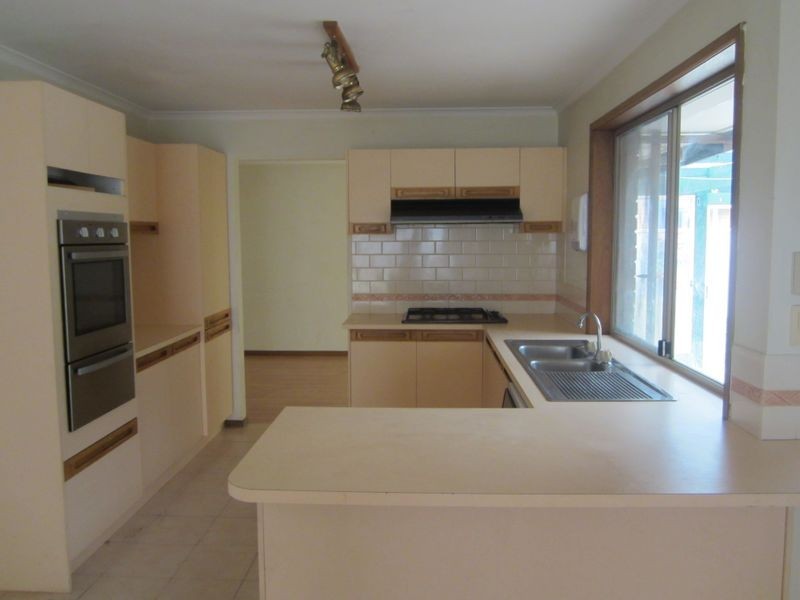 51 Maramba Drive, Narre Warren VIC 3805