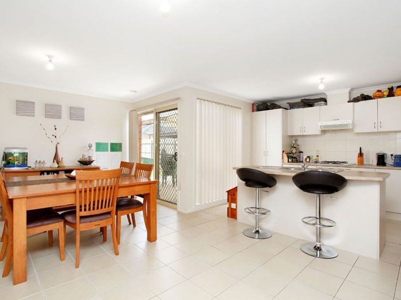 22 Providence Drive, Cranbourne West VIC 3977