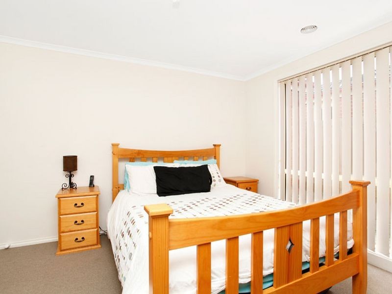 22 Providence Drive, Cranbourne West VIC 3977