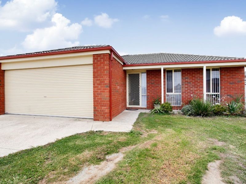 22 Providence Drive, Cranbourne West VIC 3977