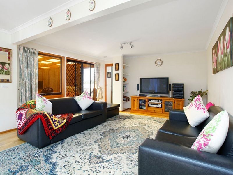 3 Inverness Street, Endeavour Hills VIC 3802