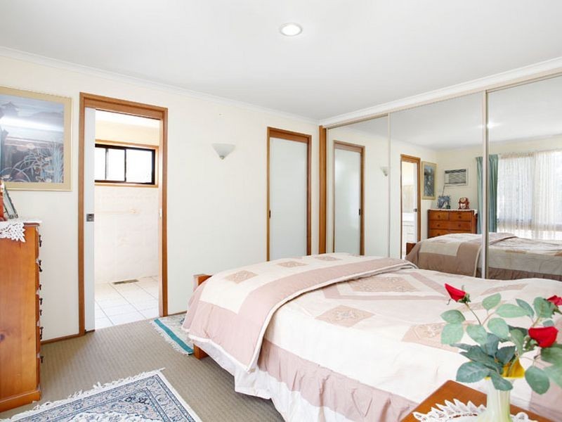 3 Inverness Street, Endeavour Hills VIC 3802