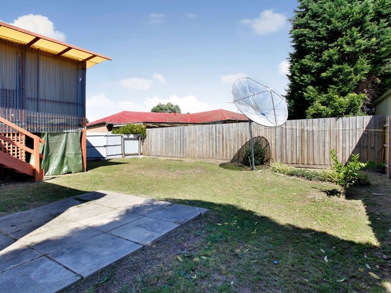 3 Inverness Street, Endeavour Hills VIC 3802
