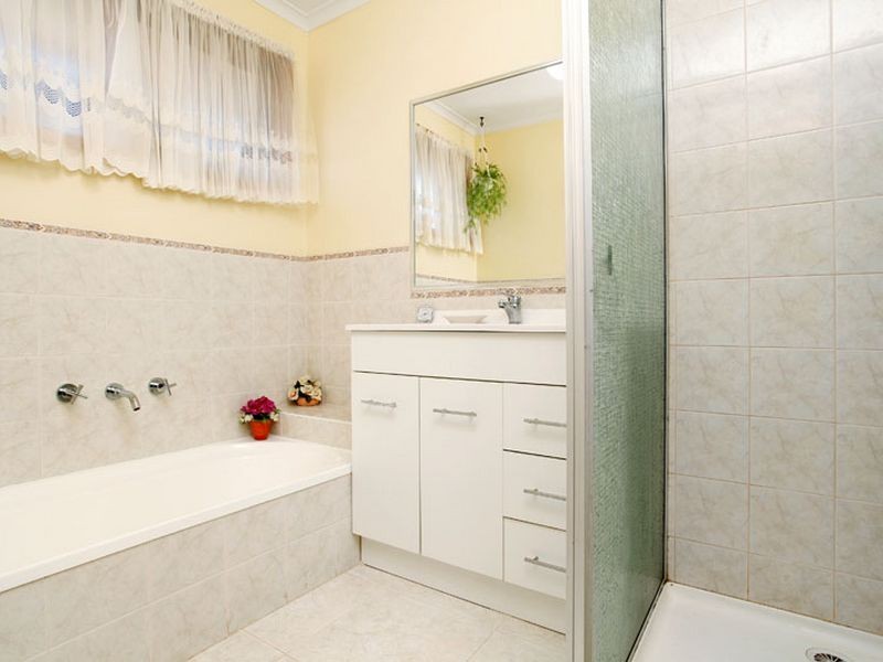 3 Inverness Street, Endeavour Hills VIC 3802