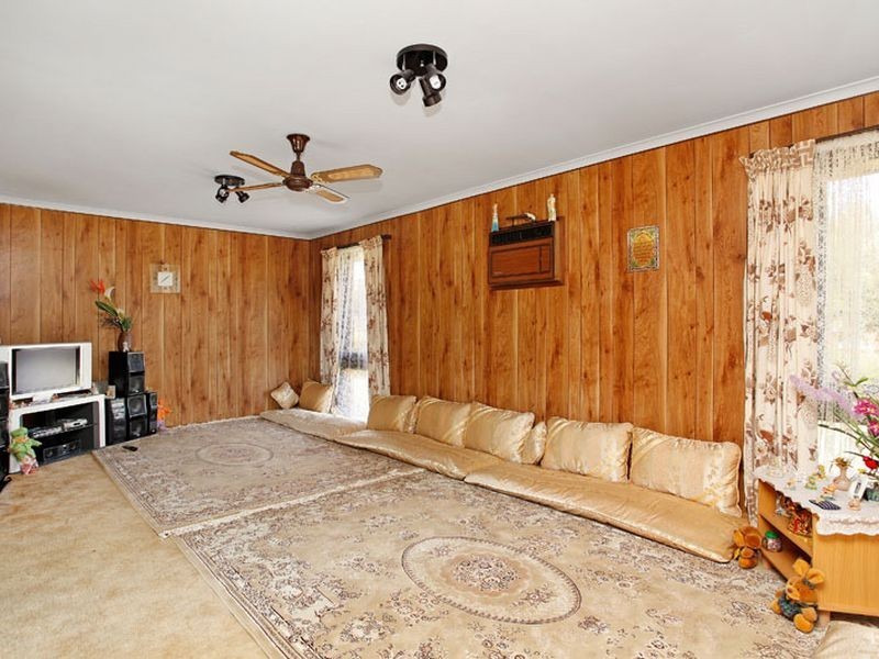 11 Kathleen Court, Hampton Park VIC 3976