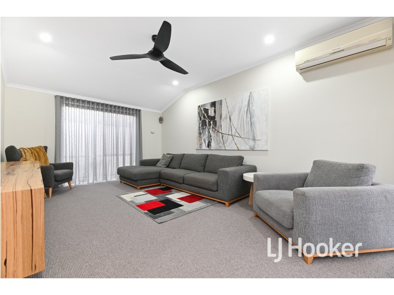 5 Hazel Court, Hampton Park VIC 3976
