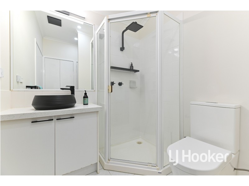 5 Hazel Court, Hampton Park VIC 3976