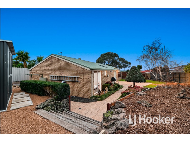 5 Hazel Court, Hampton Park VIC 3976