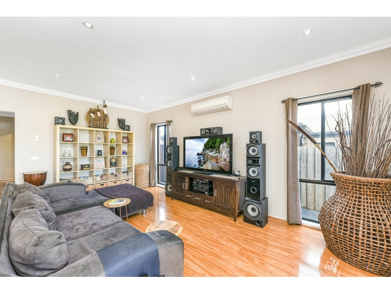 567 Evans Road, Lynbrook VIC 3975