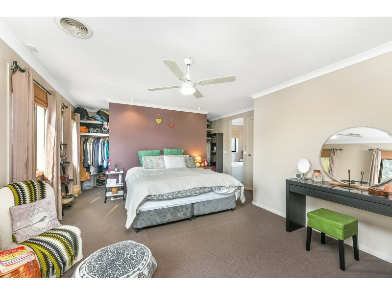 567 Evans Road, Lynbrook VIC 3975