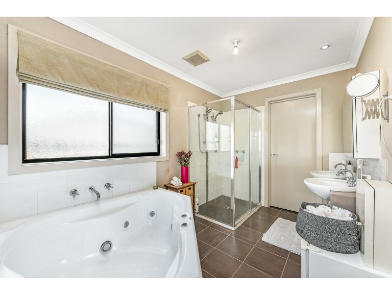 567 Evans Road, Lynbrook VIC 3975