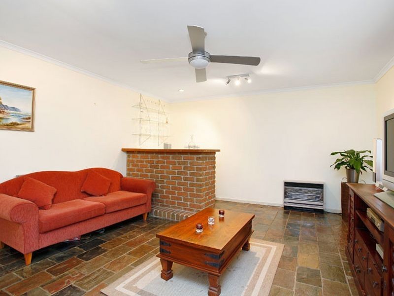 5 Justin Circuit, Hampton Park VIC 3976