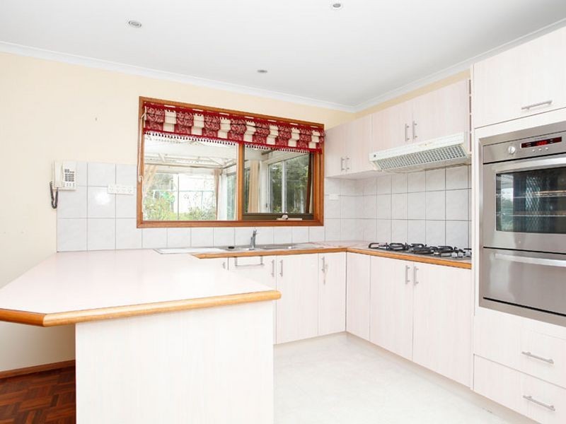 36 Blackwood Drive, Hampton Park VIC 3976