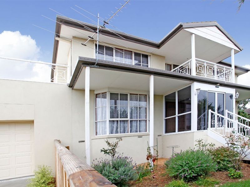 36 Blackwood Drive, Hampton Park VIC 3976