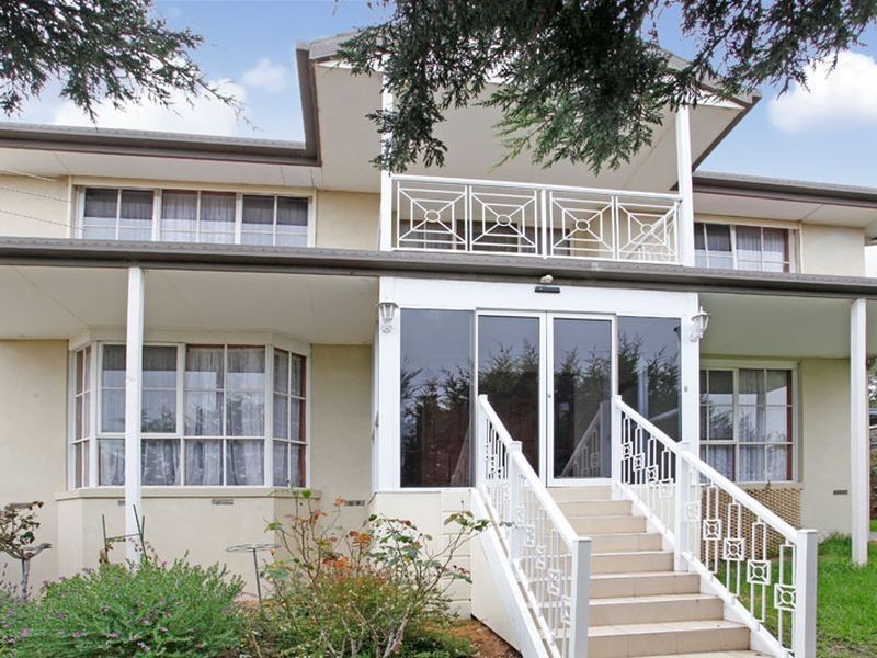 36 Blackwood Drive, Hampton Park VIC 3976