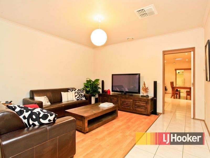 29 Lauren Drive, Hampton Park VIC 3976