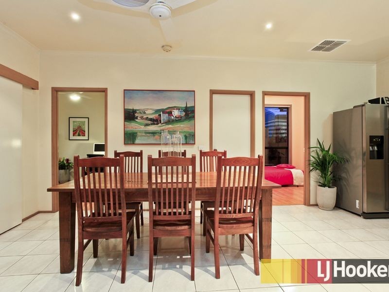 29 Lauren Drive, Hampton Park VIC 3976