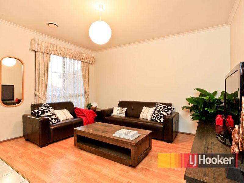 29 Lauren Drive, Hampton Park VIC 3976