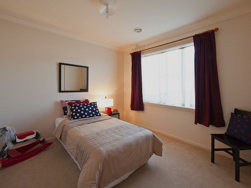 13 Hadley Circuit, Narre Warren South VIC 3805