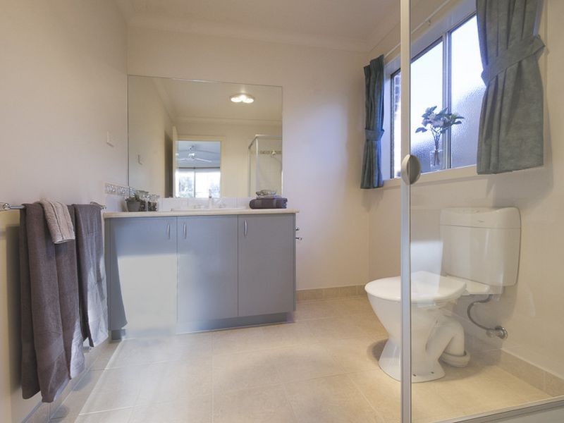 13 Hadley Circuit, Narre Warren South VIC 3805